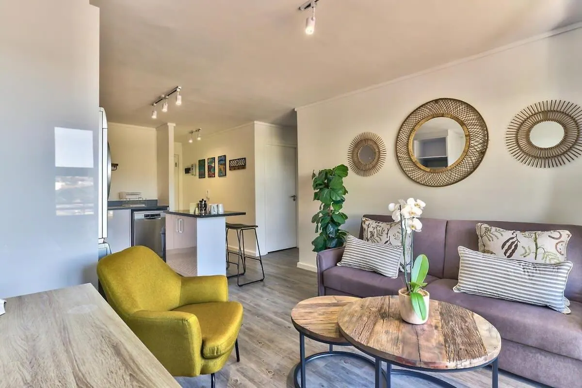 Gorgeous, Central, Secure- Foothills Of Table M! Kapstadt Apartment